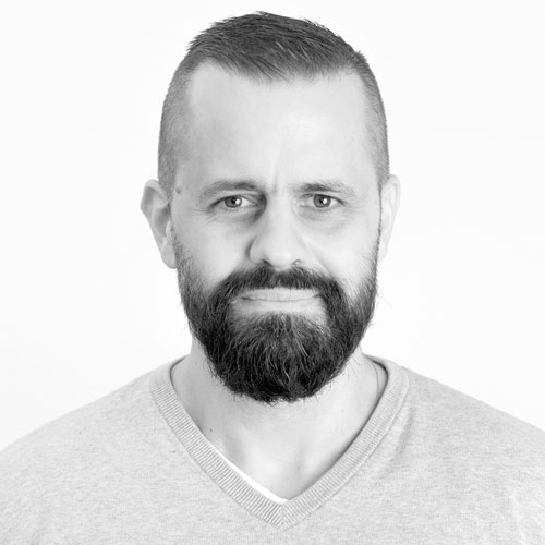 Luis Pazos